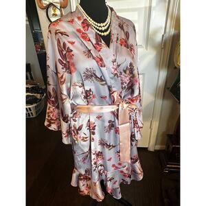 Victoria's Secret Floral Satin Kimono Robe with Belt - Lilac & Pink - Size M/L